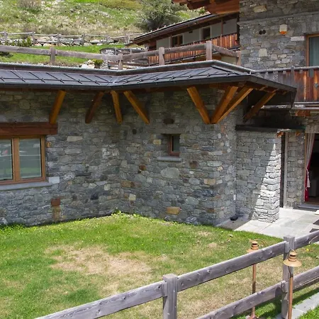 Maison Carrel Elegant 1